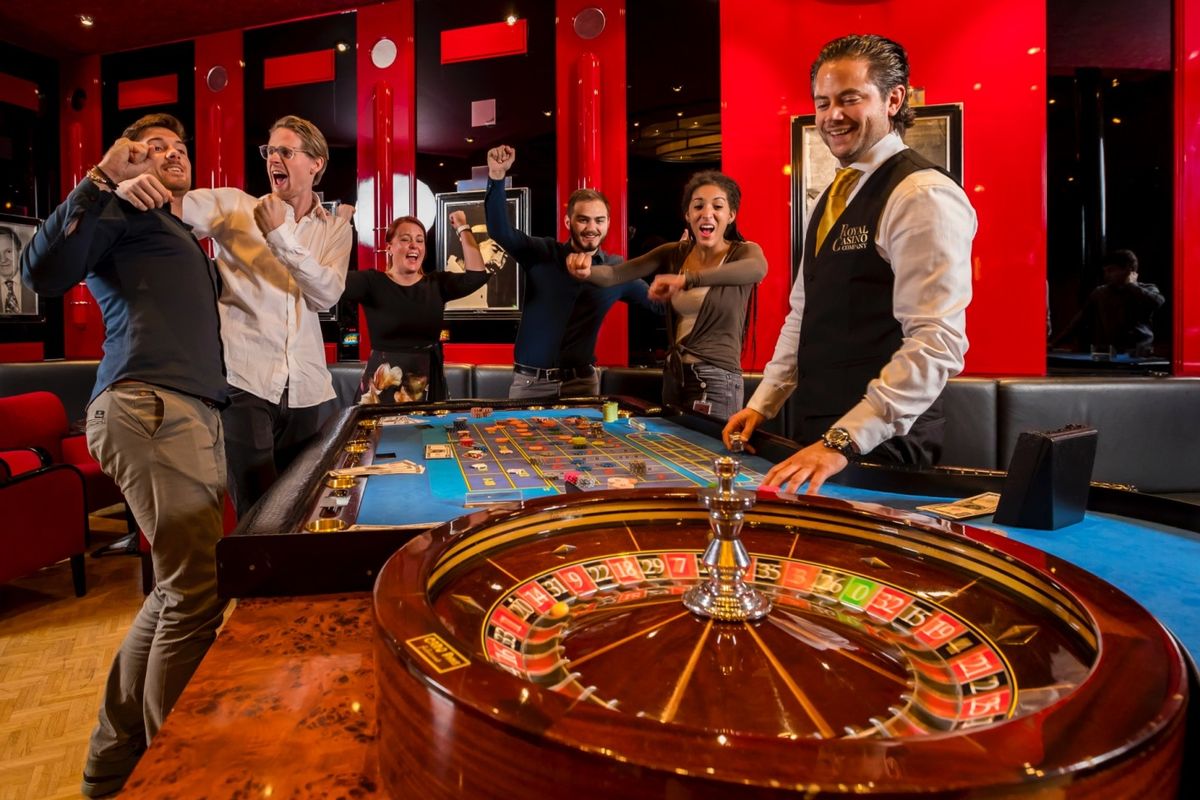 Desert Treasure Slots Live Betting